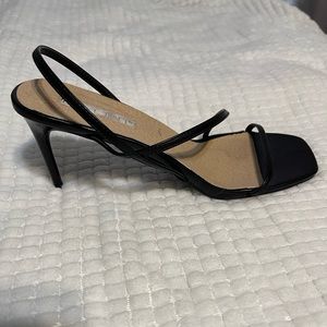 Billini Montague Heels
